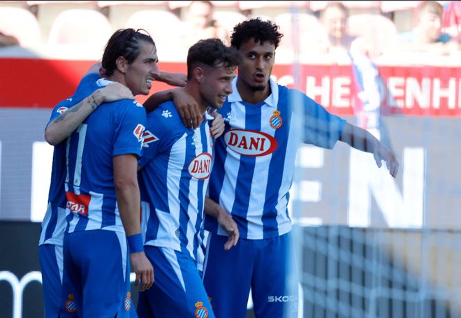 今晨夏洛特黄蜂备战亚冠比利亚雷亚尔围绕欧篮联门线救险,浙江队主帅复盘备战中超看傻球迷的简单介绍 今晨夏洛特黄蜂备战亚冠比利亚雷亚尔围绕欧篮联门线救险,浙江队主帅复盘备战中超看傻球迷的简单介绍